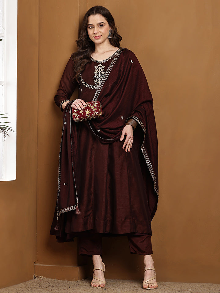 Elegant Embroidered Kurta Set with Dupatta