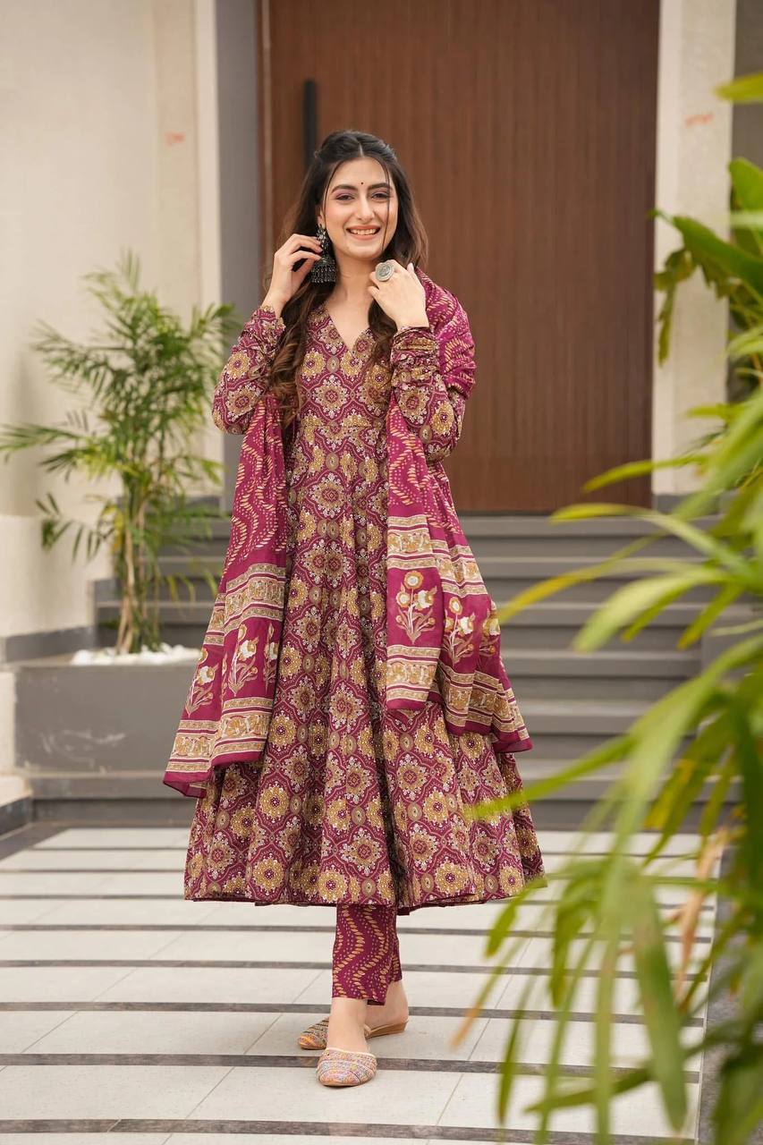 Graceful Soft Cotton Kurta Set