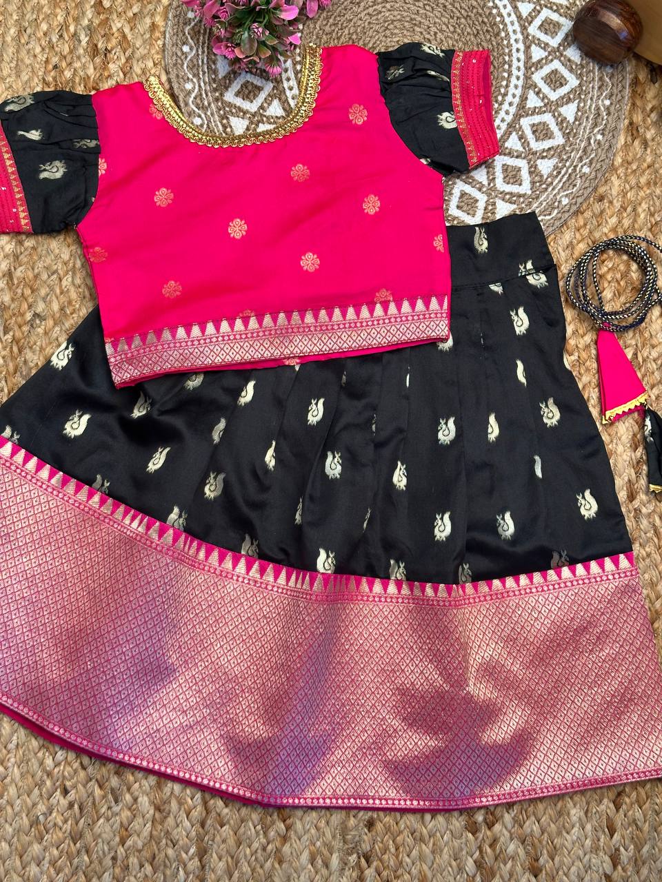 Naina Black-Rani Traditional Pattu Silk Kids Lahenga-Top