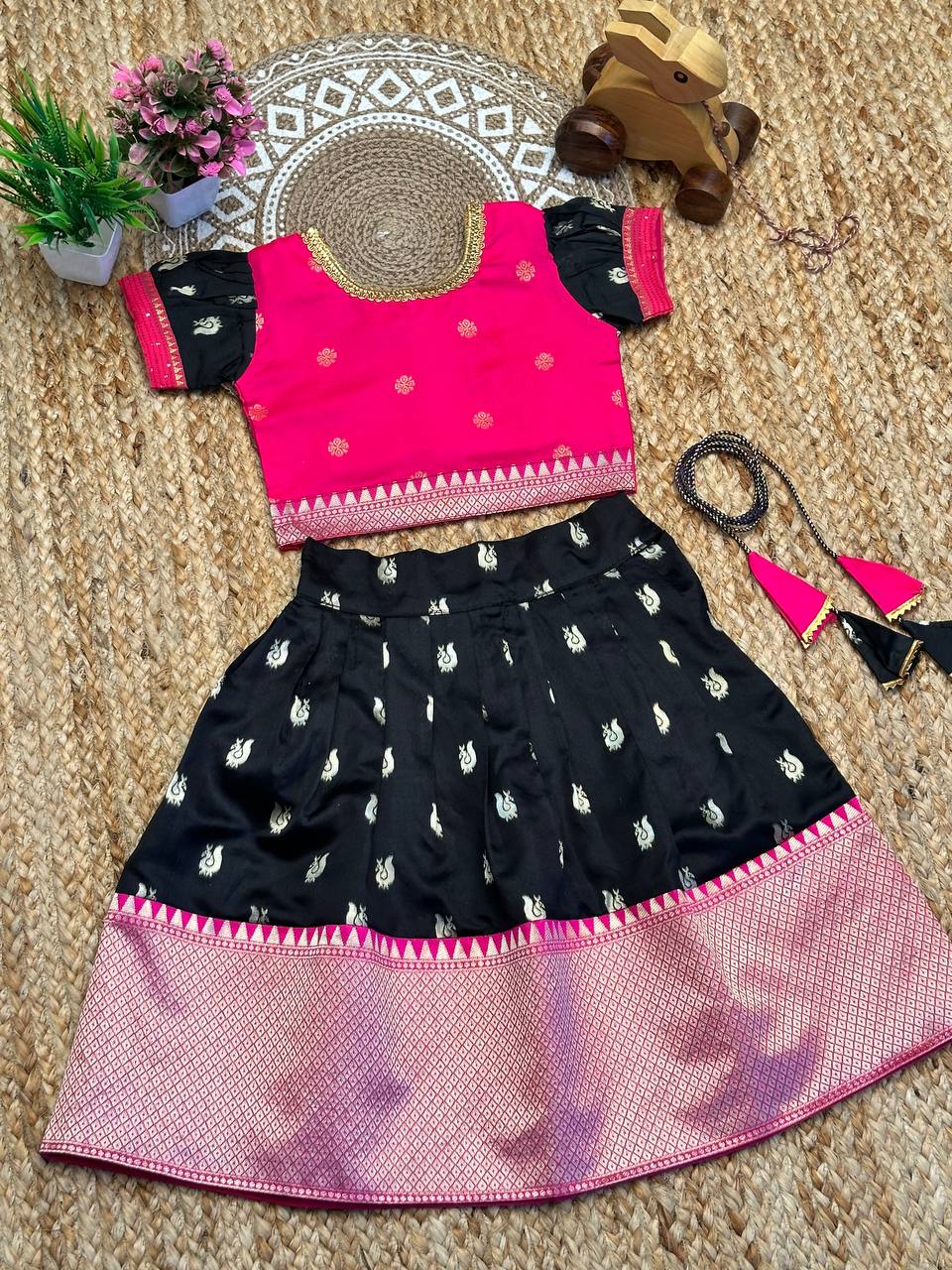 Naina Black-Rani Traditional Pattu Silk Kids Lahenga-Top